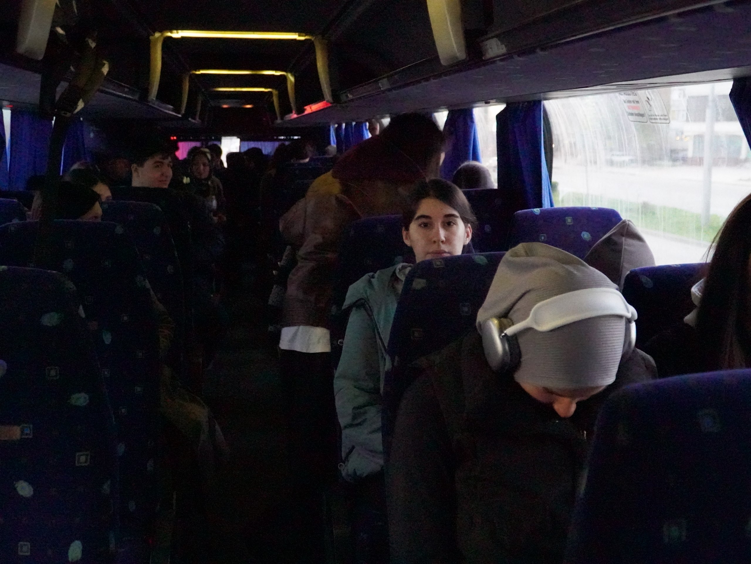 Дети из пострадавших от паводков районов Дагестана отправились во всероссийские детские центры